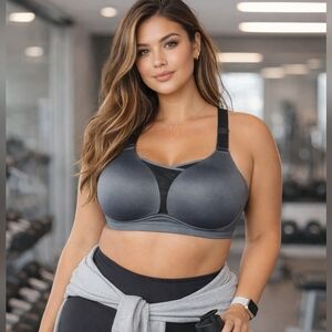 LIVI Active by Cacique 42C Wireless Medium Impact Sports Bra Molded Cups Wicking